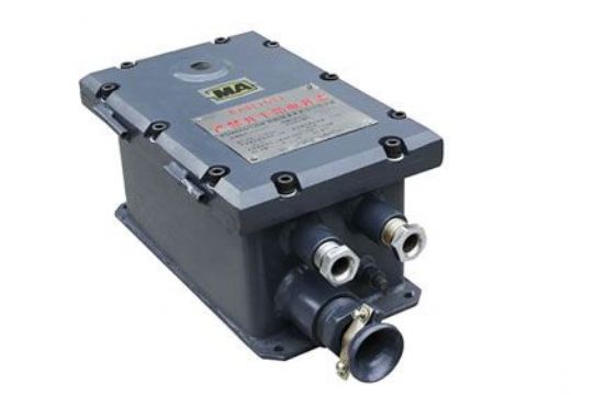 點擊查看詳細信息<br>標題：礦用150W隔爆電源箱 閱讀次數(shù)：2092