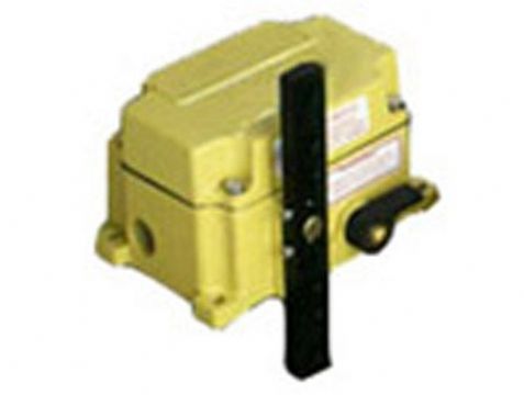 點擊查看詳細信息<br>標題：HFKLT2-N拉繩開關 閱讀次數：2146