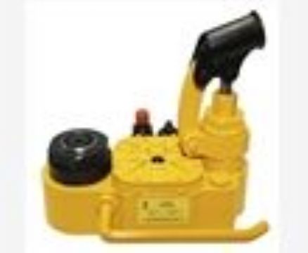 點擊查看詳細信息<br>標題：YQ-88B型高鐵液壓起道器 閱讀次數：2117