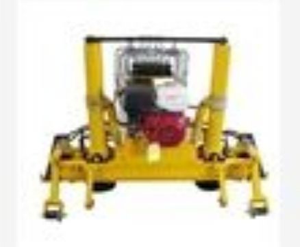 點擊查看詳細信息<br>標題： YQBG-25型內燃液壓起道機 閱讀次數：2389