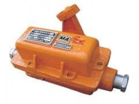 點擊查看詳細(xì)信息<br>標(biāo)題： KHJ-12／0.5型急停開關(guān) 閱讀次數(shù)：2429