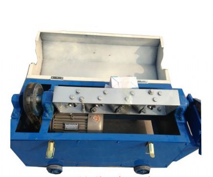 點(diǎn)擊查看詳細(xì)信息<br>標(biāo)題：3-12型鋼筋調(diào)直切斷機(jī) 閱讀次數(shù)：1749