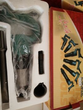 點(diǎn)擊查看詳細(xì)信息<br>標(biāo)題：c6b氣鏟 閱讀次數(shù)：2392