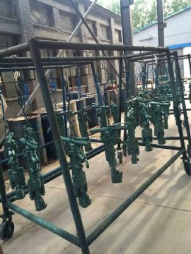 點擊查看詳細信息<br>標題：鑿巖機 閱讀次數：2272