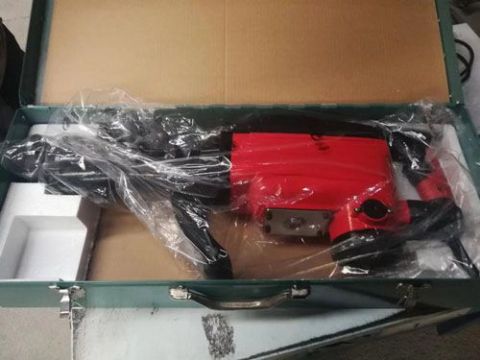 點擊查看詳細信息<br>標題：電鎬 閱讀次數：2168