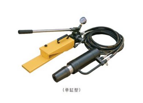 點(diǎn)擊查看詳細(xì)信息<br>標(biāo)題：MS15-180/63礦用錨索張拉機(jī)具 閱讀次數(shù)：1379