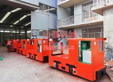 點擊查看詳細信息<br>標題：架線式電機車 閱讀次數：1975